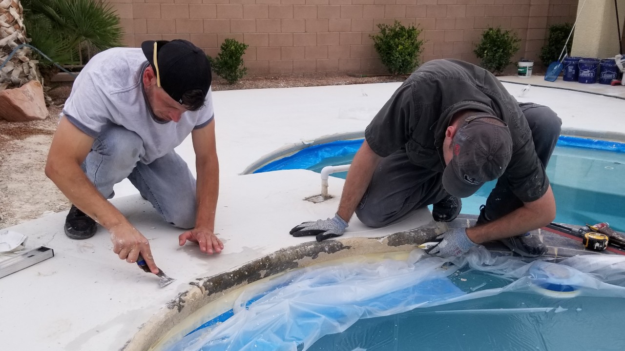 concrete-pool-deck-restoration--fixing-01