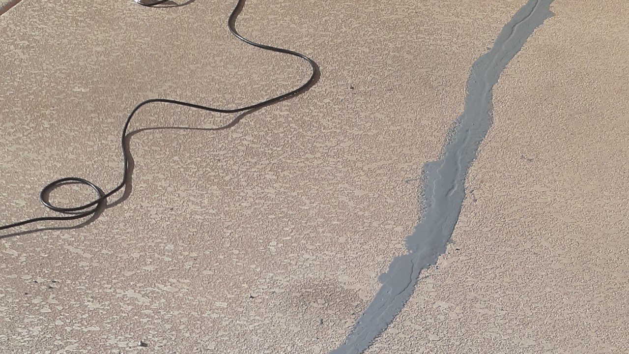 concrete-pool-deck-restoration-2--fixing-09